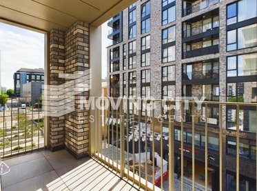 Apartment-let-agreed-Poplar-london-3497-view1