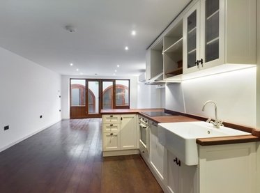 Apartment-let-agreed-Fitzrovia-london-3114-view1