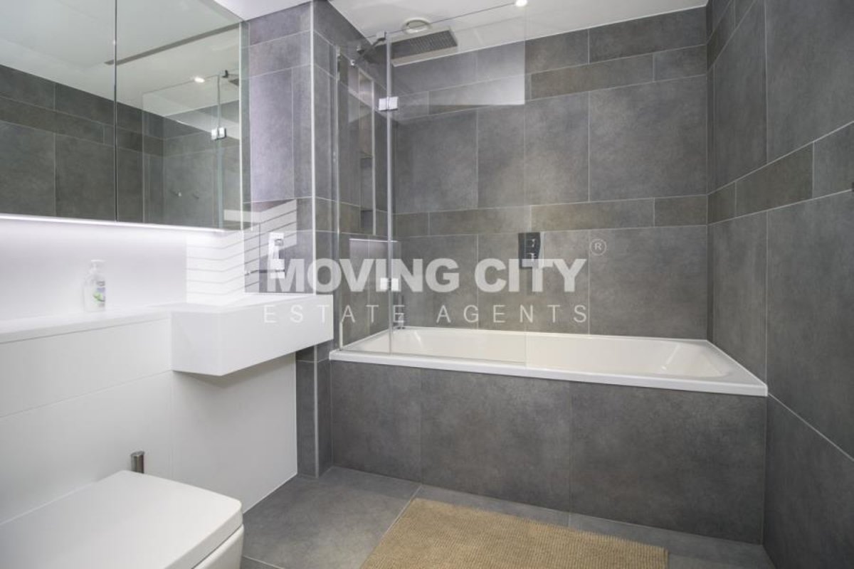 Apartment-for-sale-South Quay-london-2845-view8