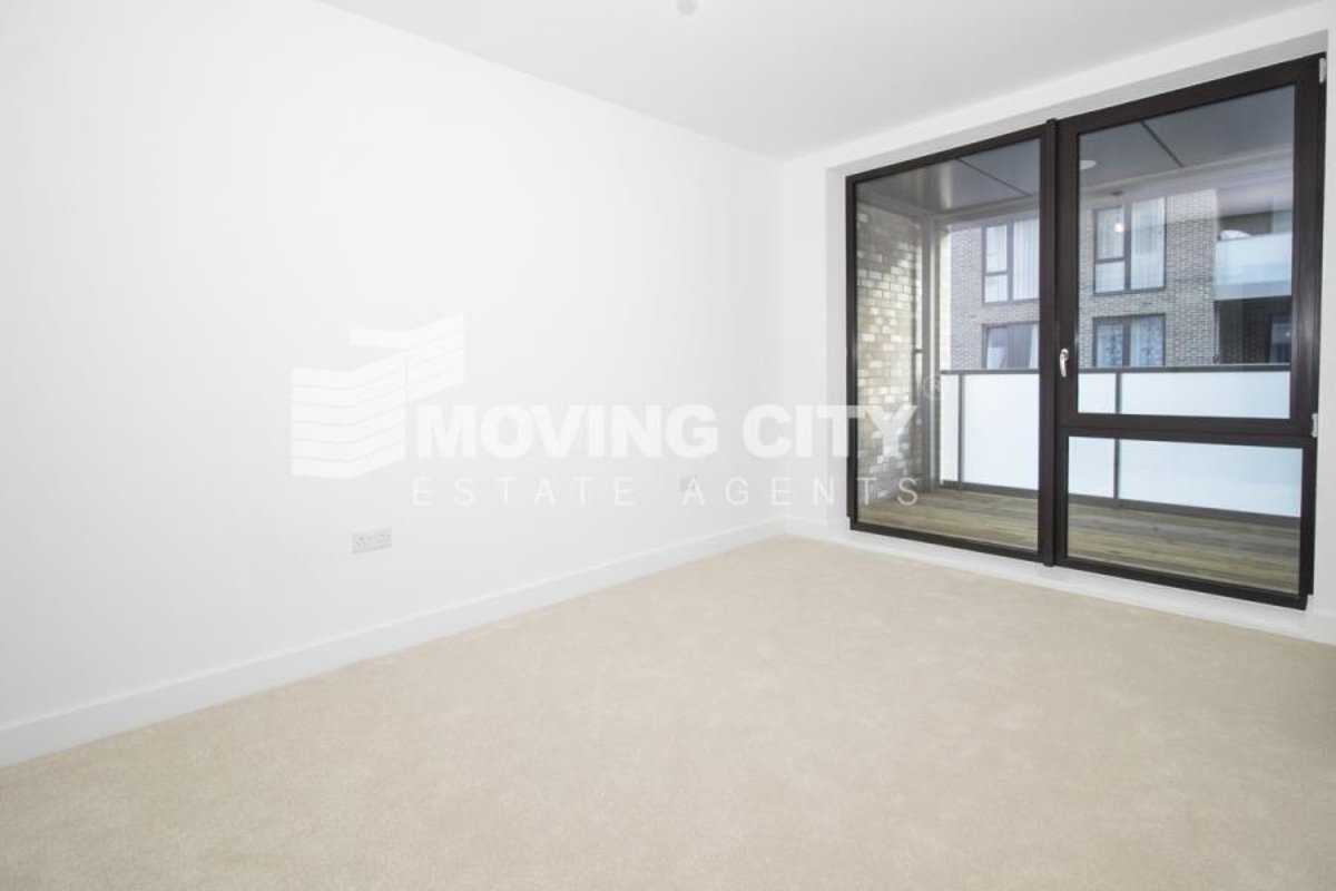 Flat-for-sale-Test-london-2816-view3