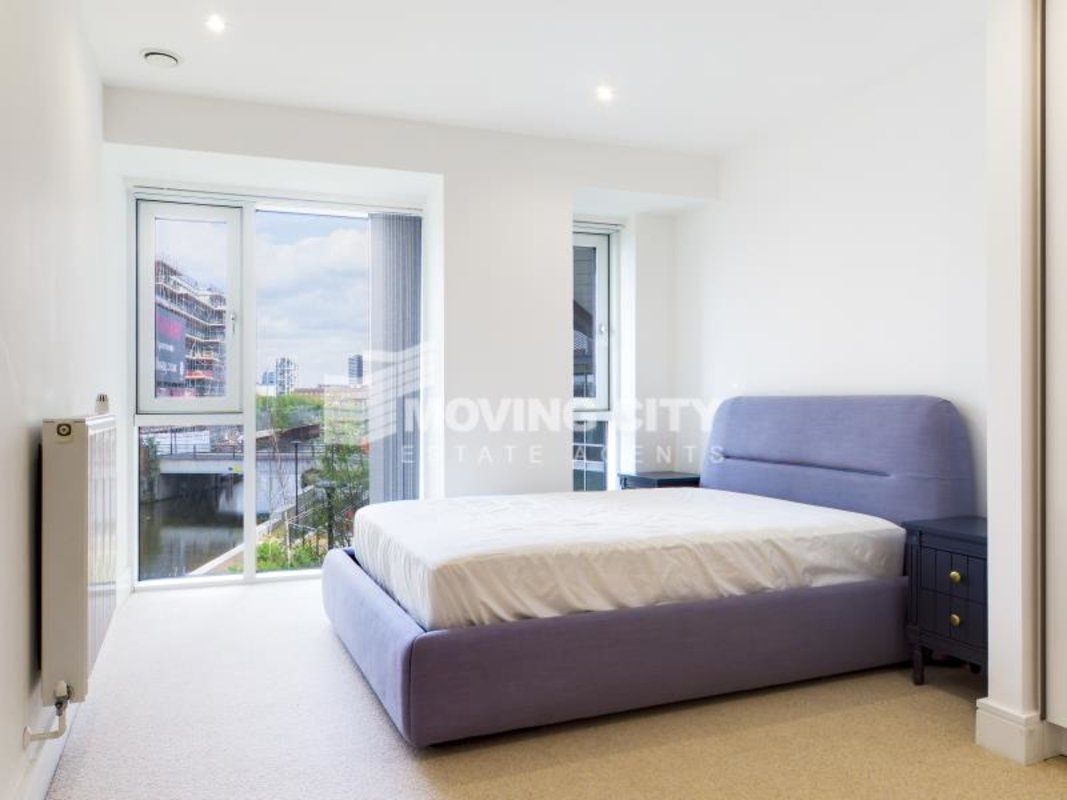 Flat-for-sale-Stratford-london-3074-view6