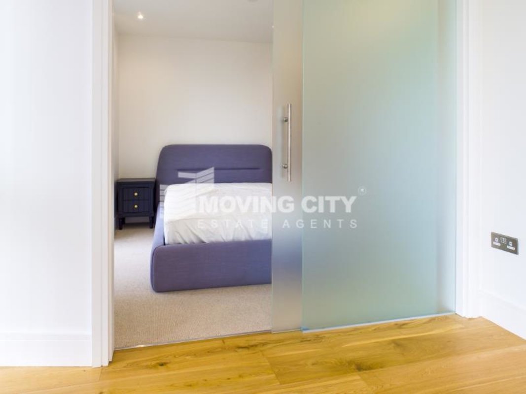 Flat-for-sale-Stratford-london-3074-view7