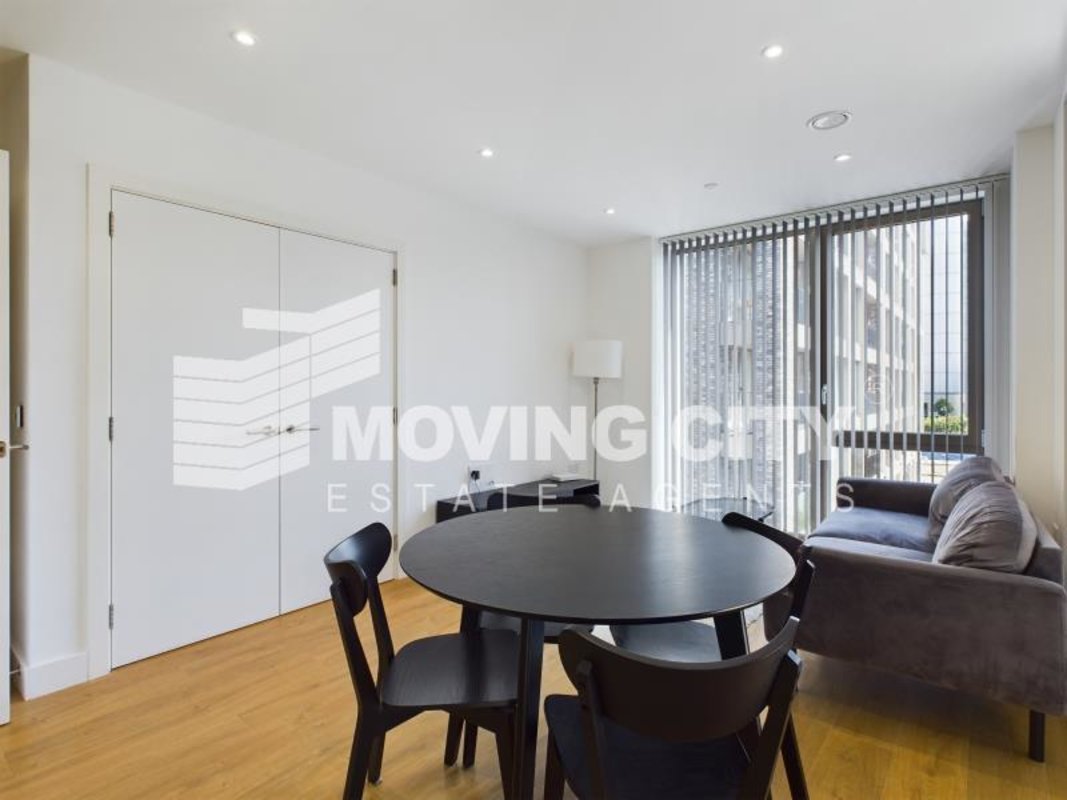 Apartment-let-agreed-Poplar-london-3497-view5