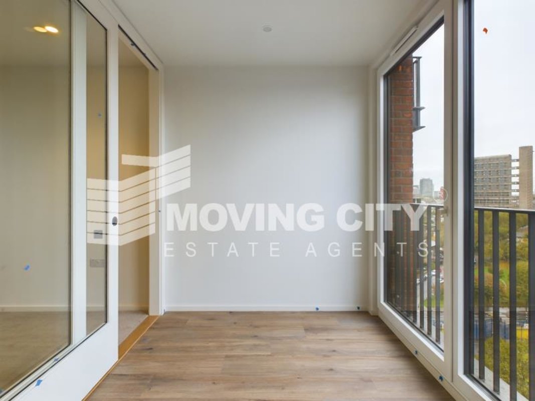 Apartment-to-rent-Poplar-london-3429-view4