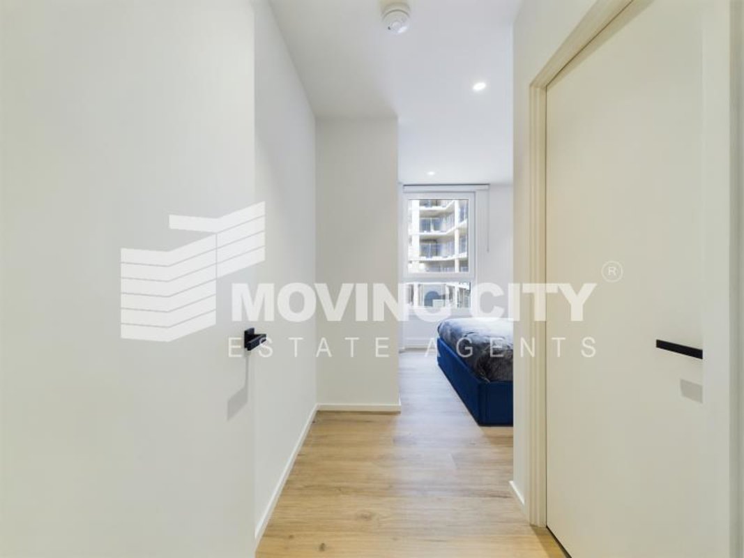 Apartment-let-agreed-Poplar-london-3445-view6