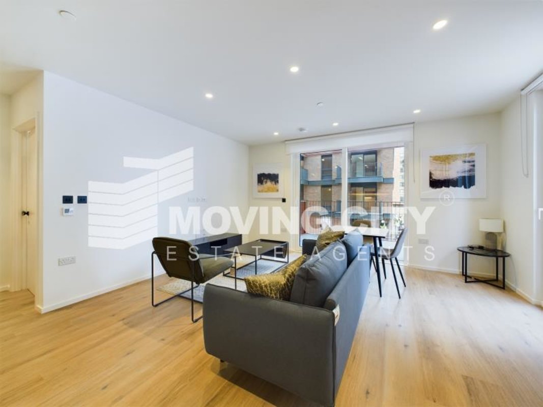 Apartment-let-agreed-Poplar-london-3445-view5
