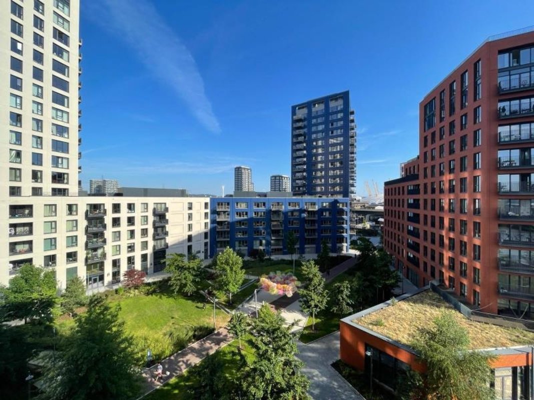 Flat-for-sale-Canning Town-london-3326-view4