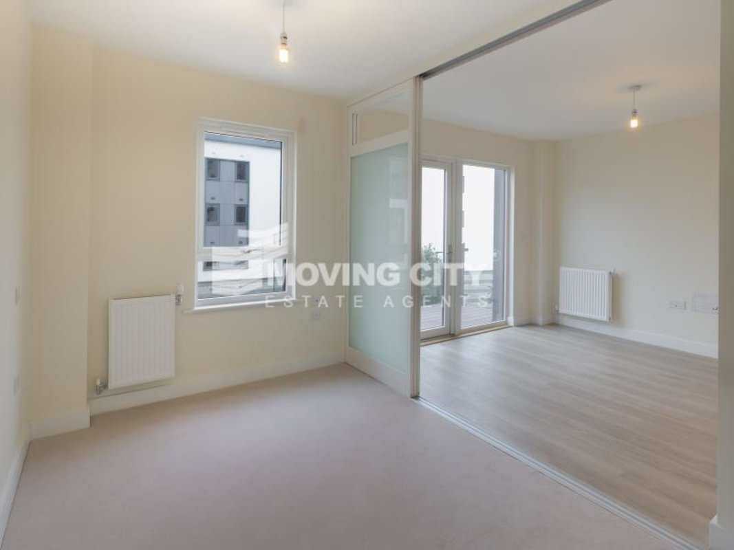 Flat-let-agreed-Gilingham-london-3414-view7