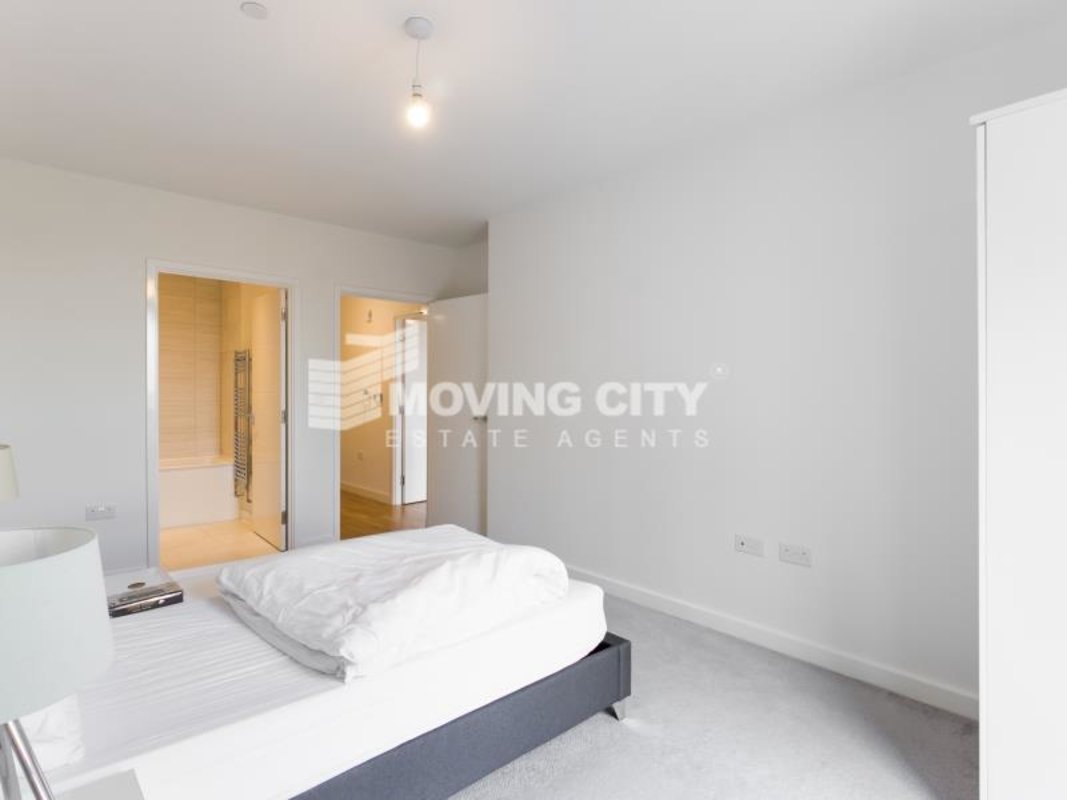 Flat-let-agreed-Hornsey-london-2809-view10