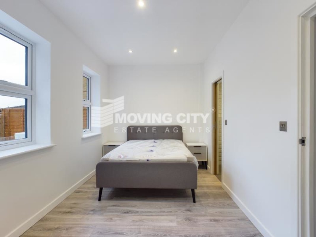 Duplex-to-rent-Aldgate East-london-3522-view4