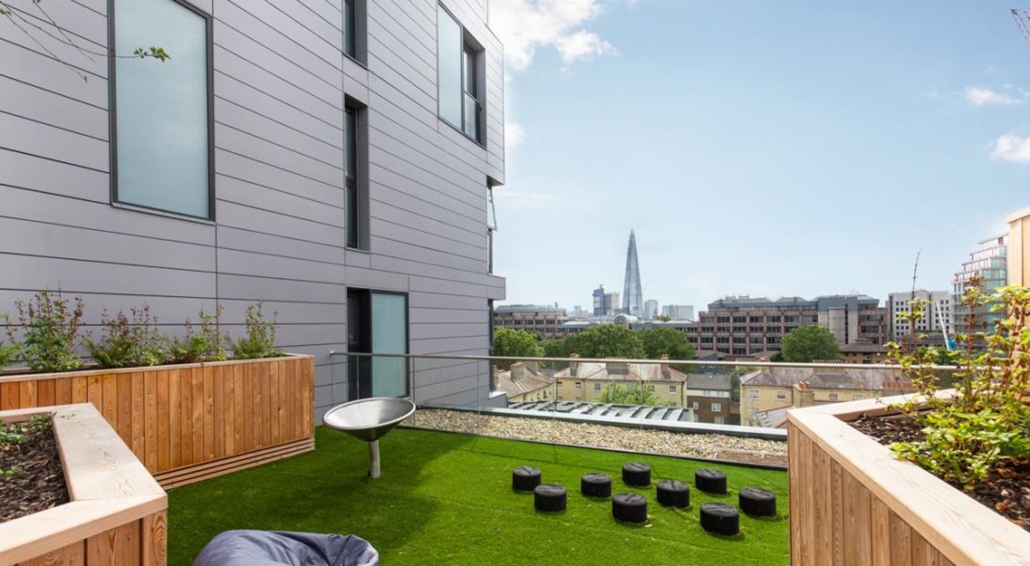 Apartment-let-agreed-Aldgate-london-2989-view9