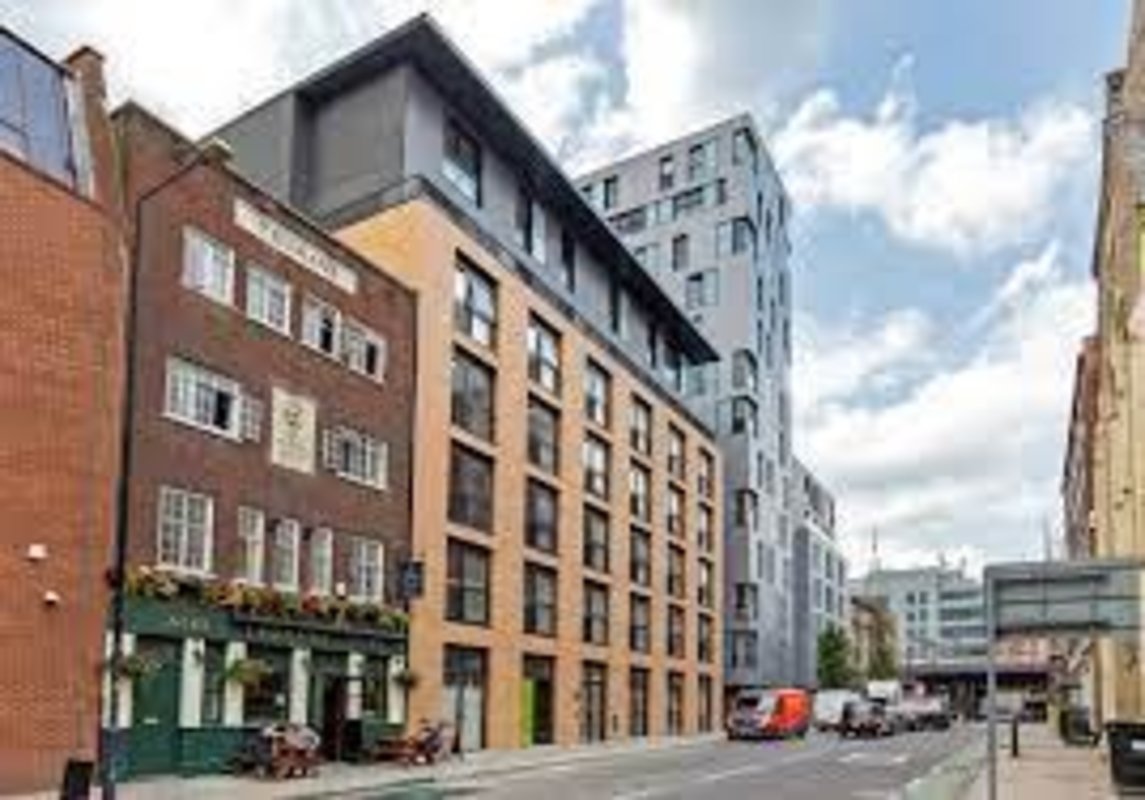 Apartment-let-agreed-Aldgate-london-2989-view7