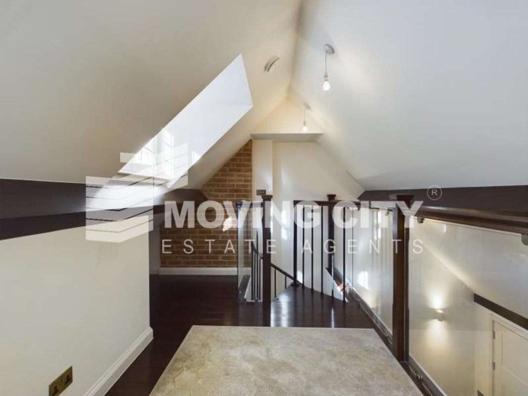 Apartment-let-agreed-Fitzrovia-london-3295-view5