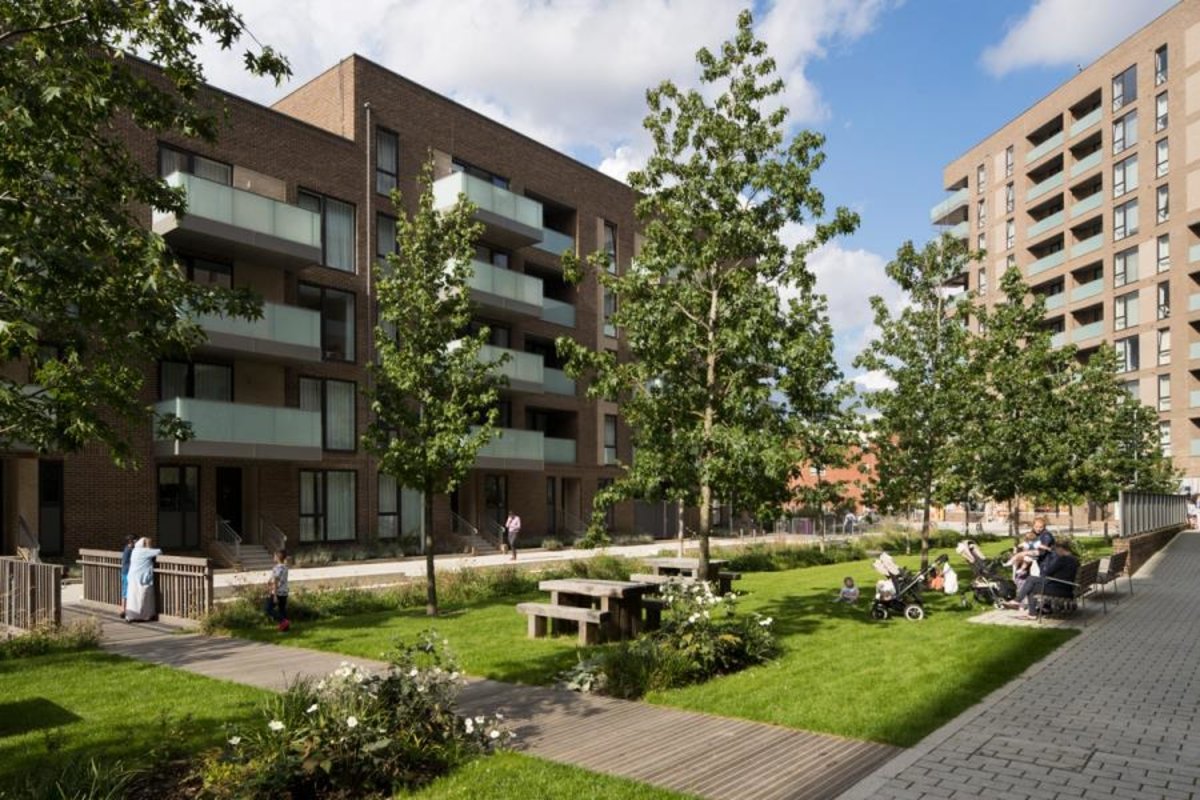 Flat-let-agreed-Poplar-london-3302-view10