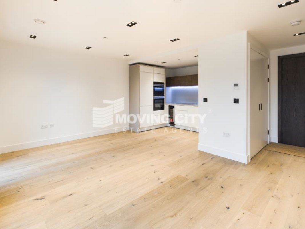 Flat-let-agreed-Vauxhall-london-3410-view2