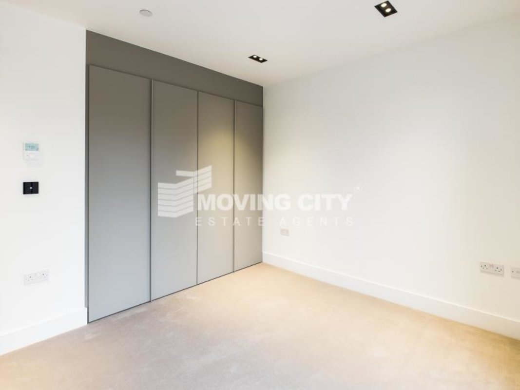 Flat-let-agreed-Vauxhall-london-3410-view6