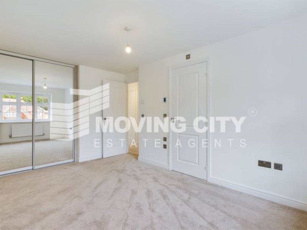 Detached-to-rent-Fleet-london-3502-view12