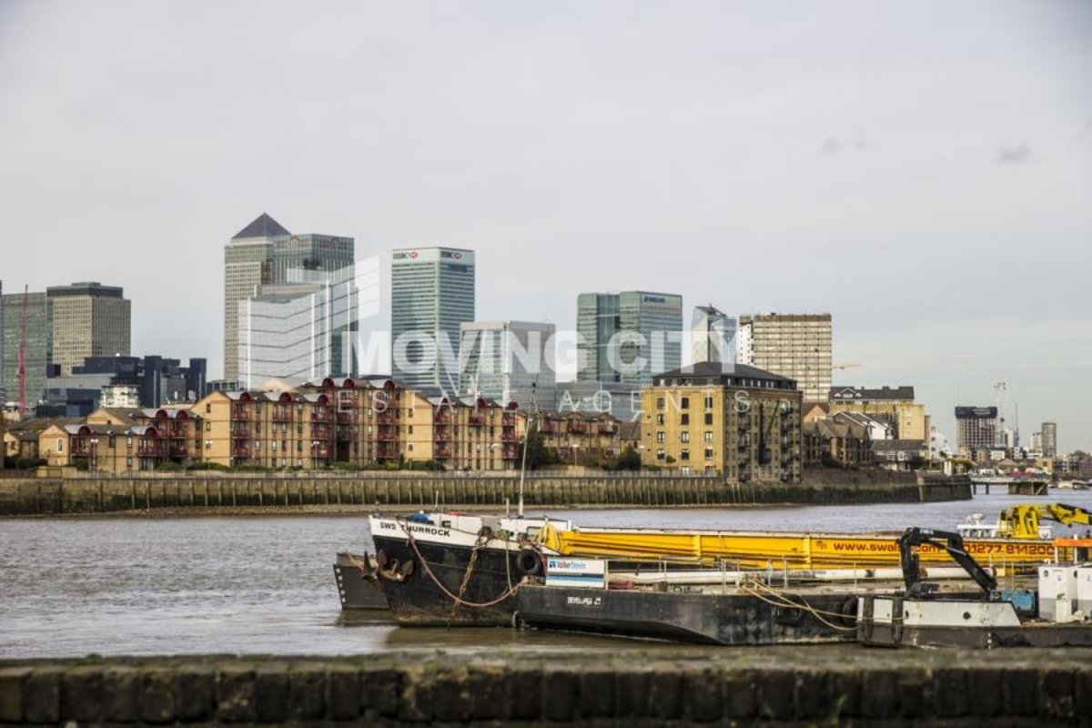 Flat-let-agreed-Greenwich-london-3413-view8