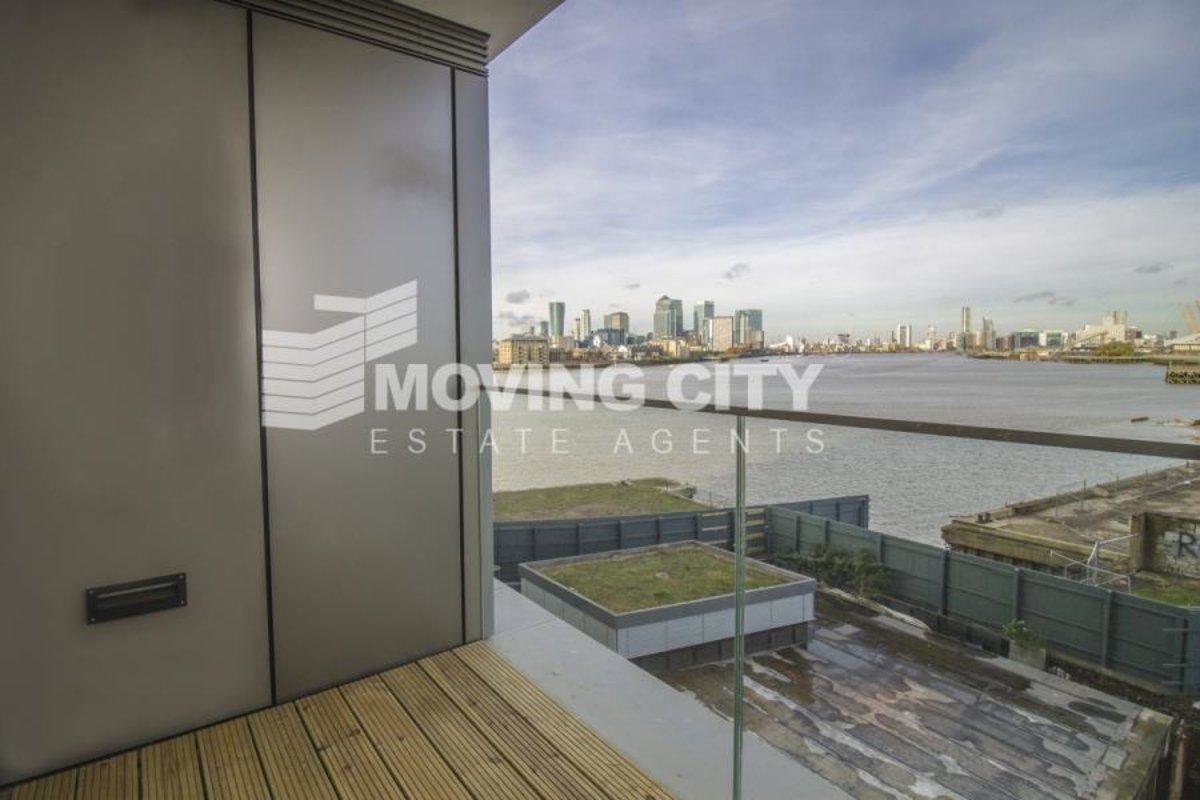Flat-let-agreed-Greenwich-london-3413-view5